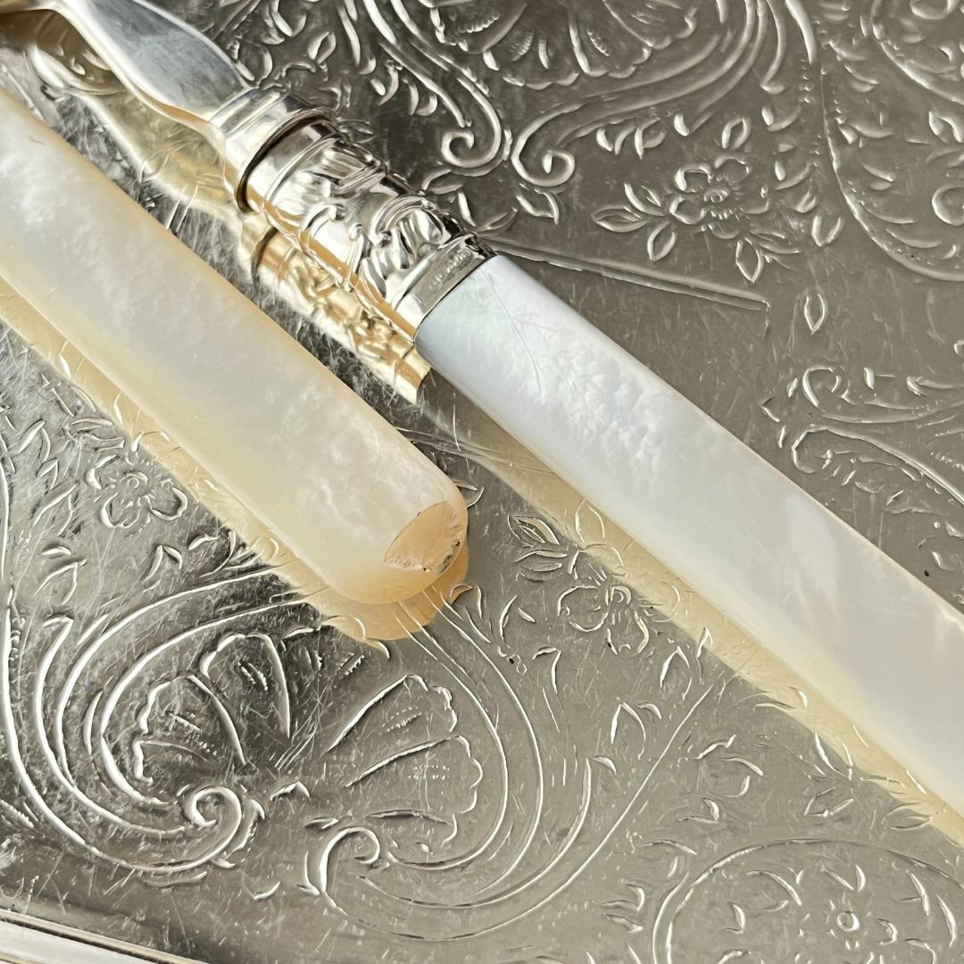 【Allen & Darwin】【白蝶貝】ビクトリアンのパストリーセット12本