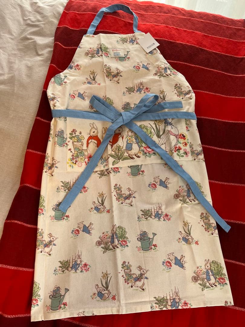【新品未使用】キャスキッドソン✖️ピーターラビット　エプロン