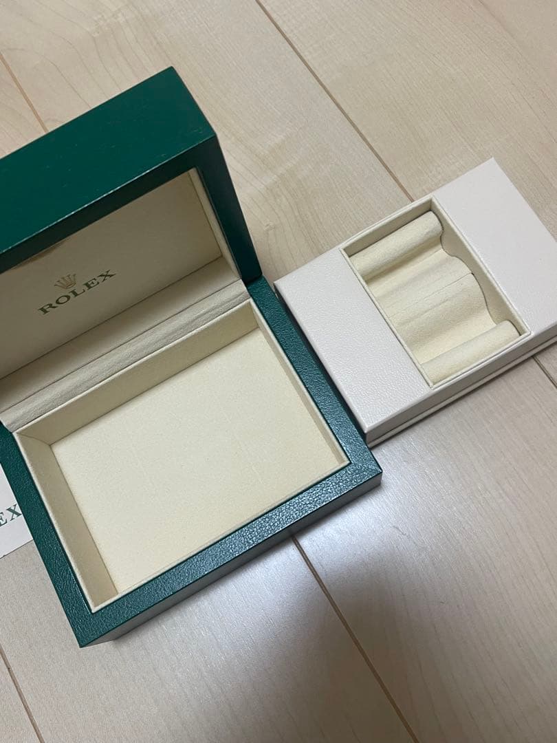 y*。様 ROLEX 時計ケース　時計　箱