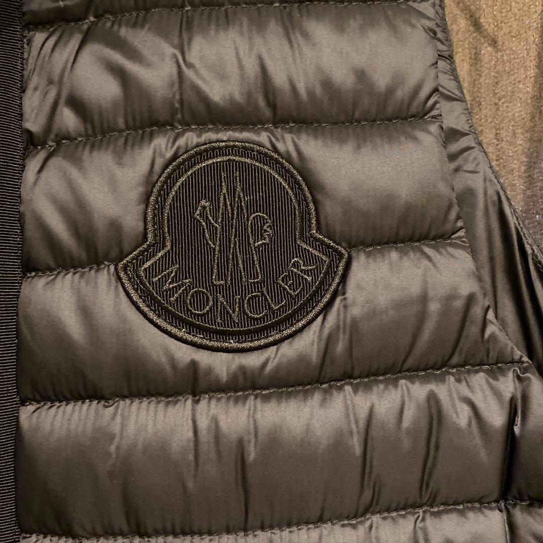 モンクレール　ダウンベスト　1