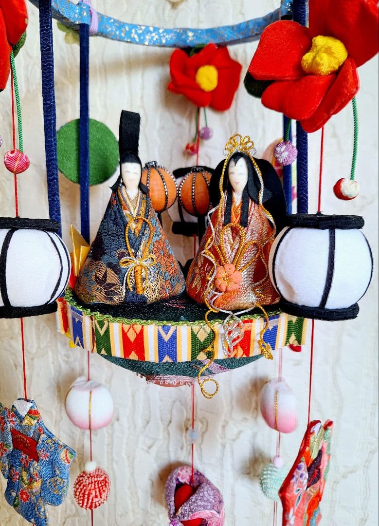 押し絵、タペストリ－、フレ－ム、「雛人形吊るし飾り」