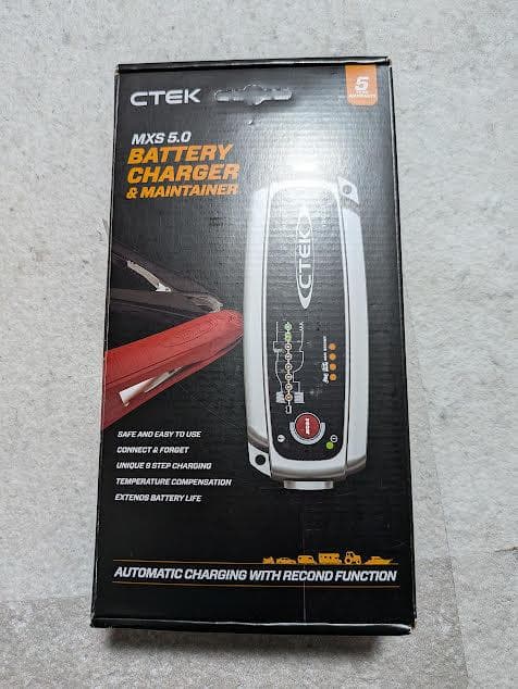 はやぶささん専用CTEK 56-305 MXS 5.0 12V 5 F06-01