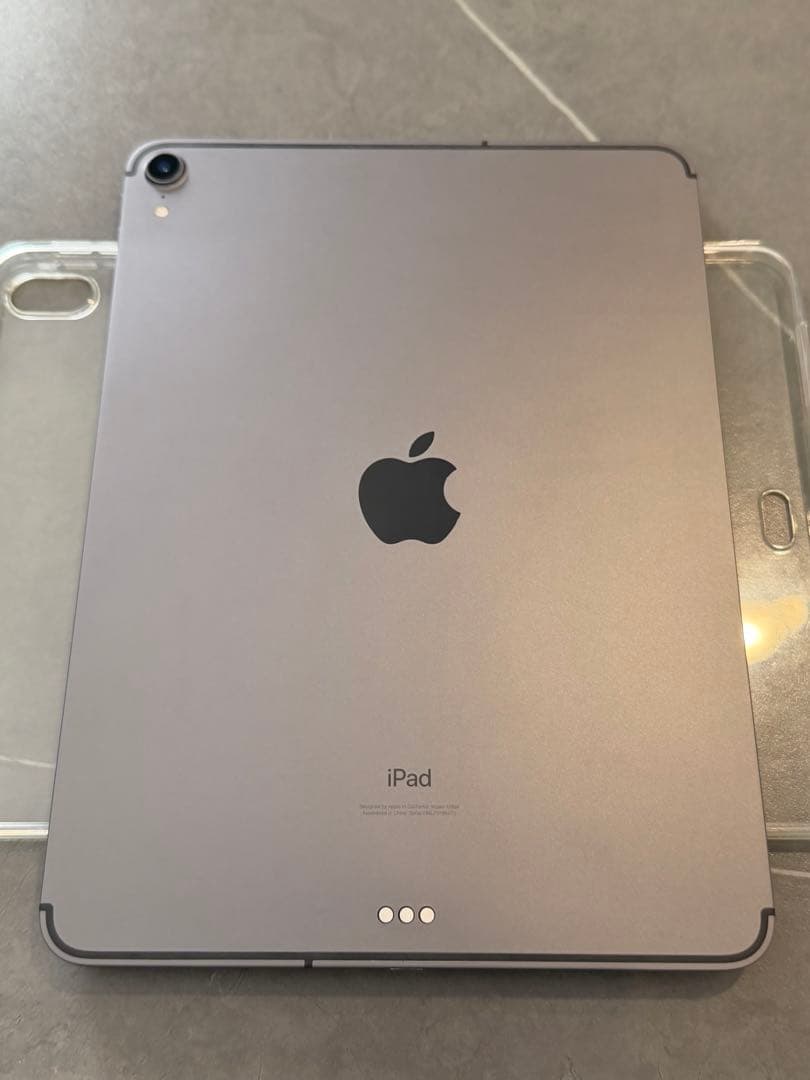 【美品】Apple iPad Pro11第1世代スペースグレイ64GB本体