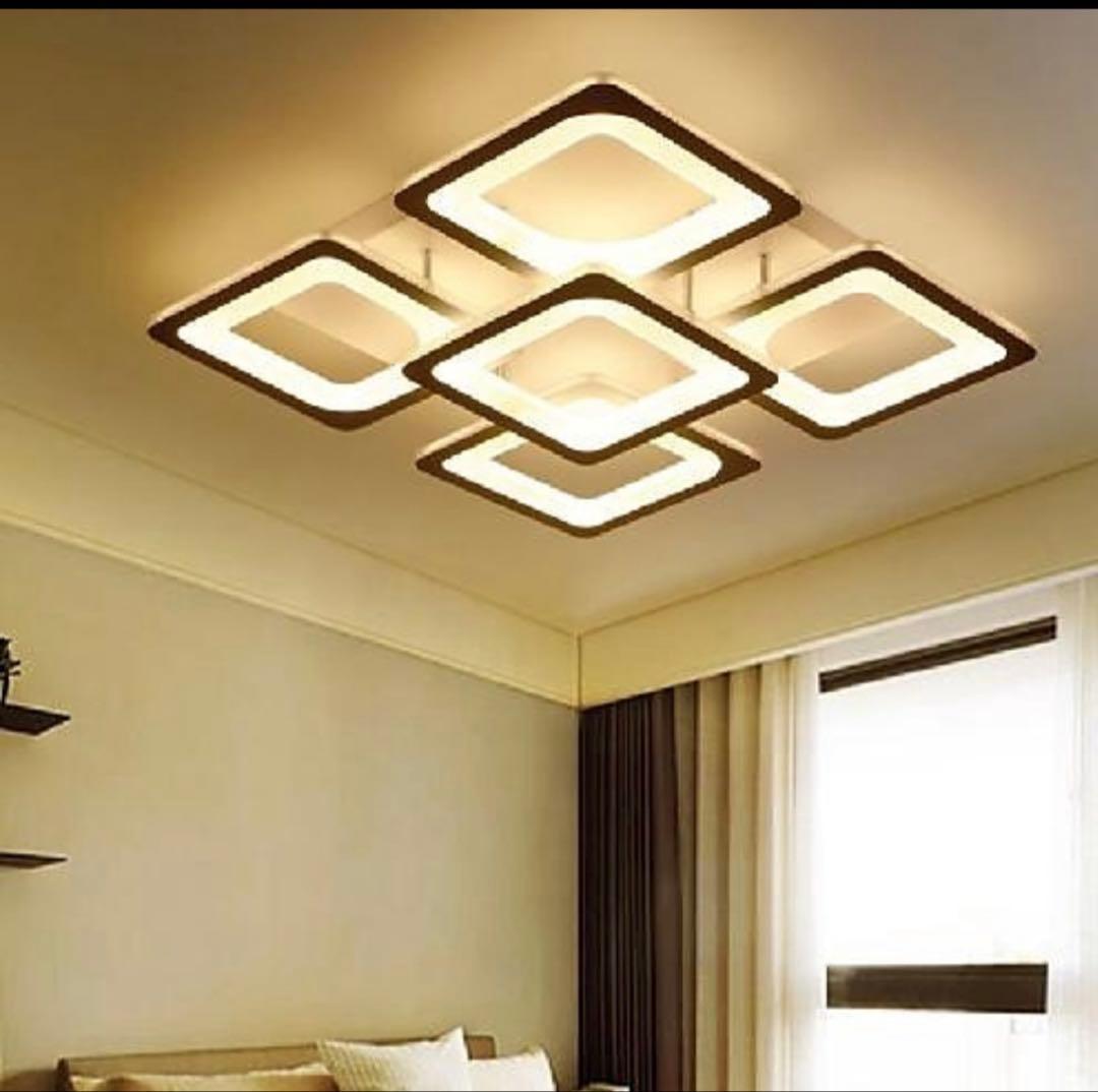 モダンシーリングライト 大きめ 四角形