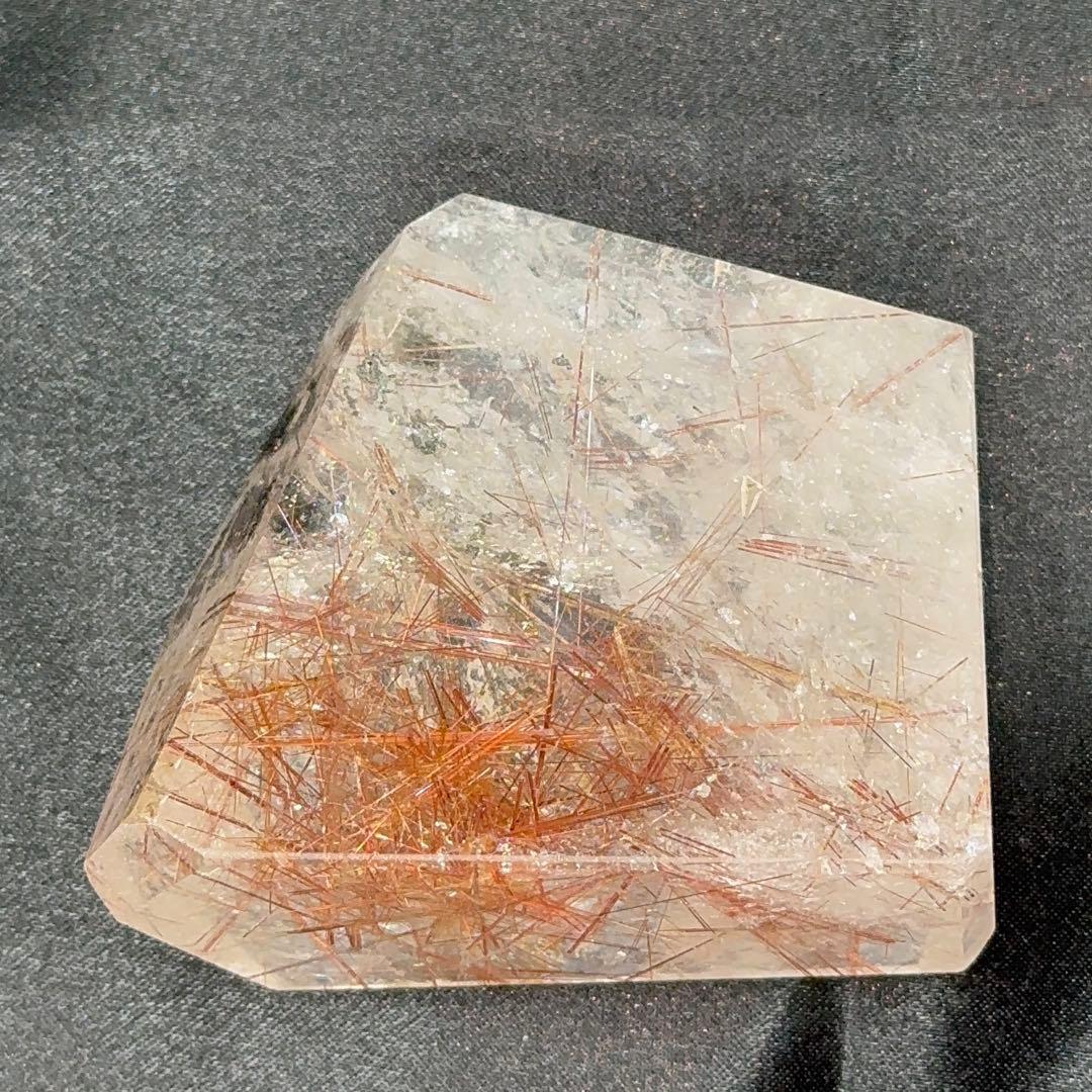 【天然石】レッドルチルクォーツ フリーカット 原石 ポイント 裸石 置物