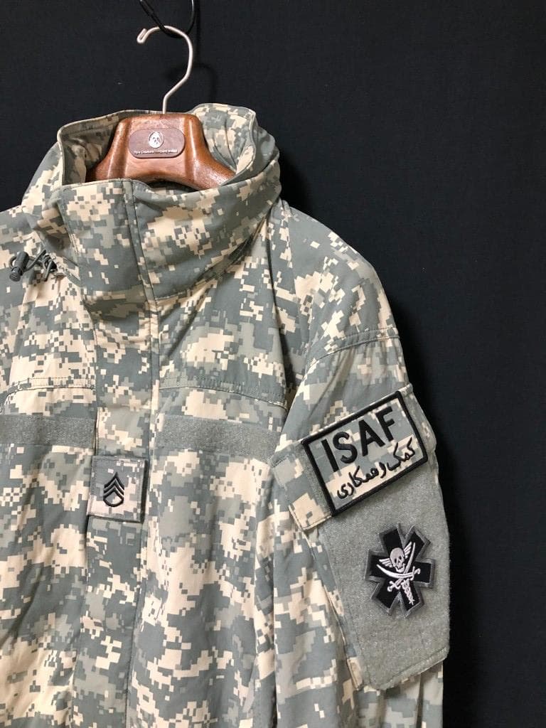米軍実物◆ECWCS　レベル5 UCP　デジカモ 迷彩　ソフトシェルジャケット