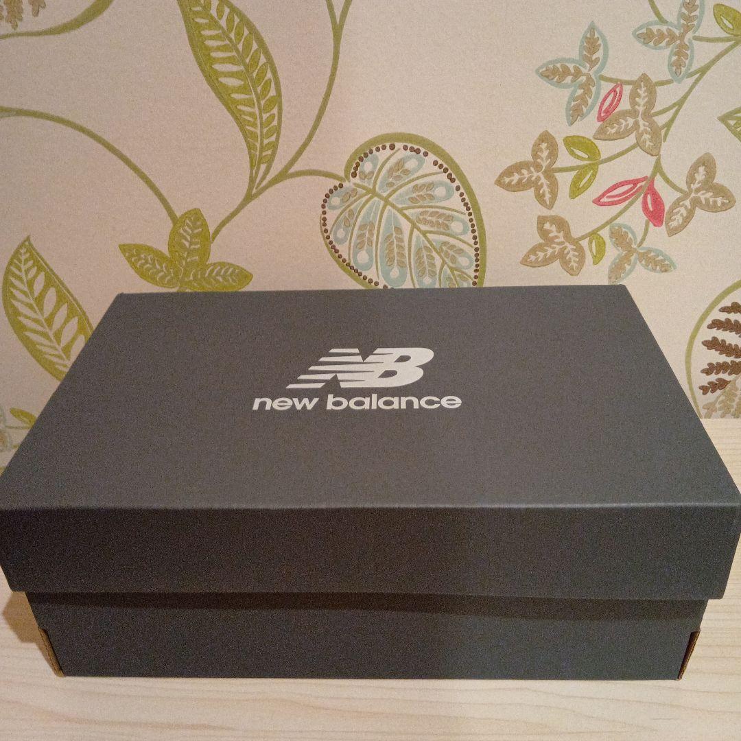 New Balance M2002RCC ベージュ 25.0cm