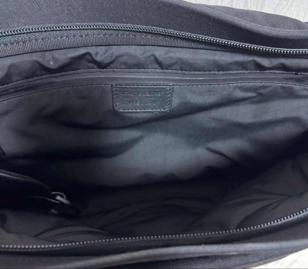 美品✨️メゾンマルジェラ ラージ グラム スリムバッグ ショルダーバッグ