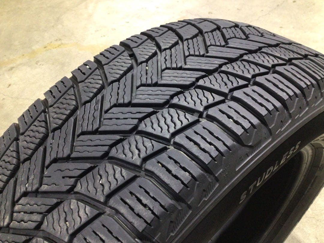 激安 225/60R18 ミシュラン X-ICE スタッドレス 4本 送料込み