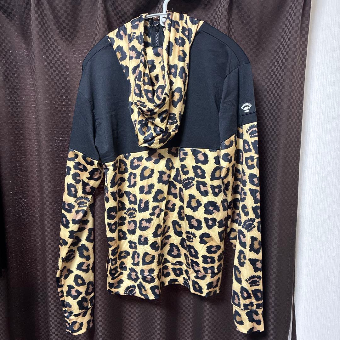 バスマニア レオパード柄 フード付きパーカー上下セット！