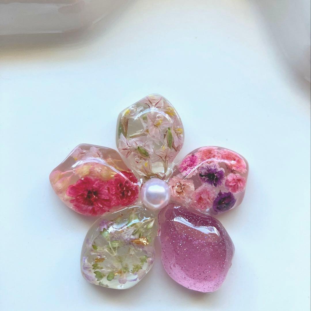レジン　ヘアゴム　花モチーフ　ピンク◡̈♥︎ ドライフラワー