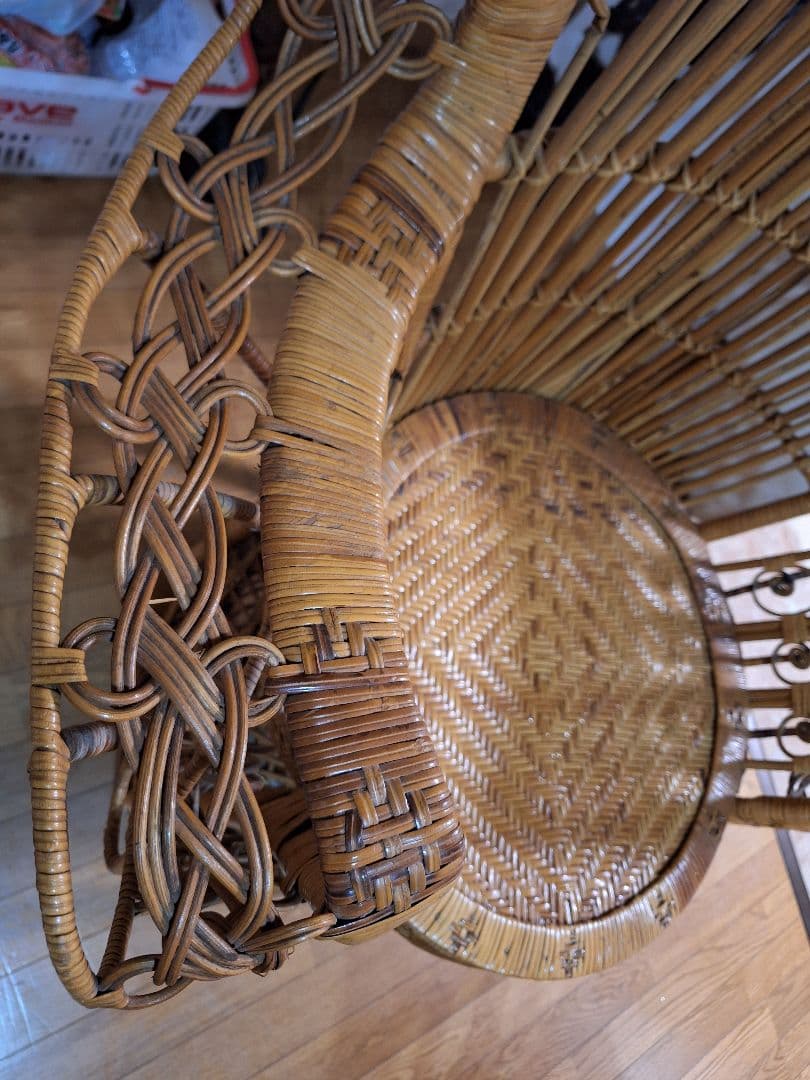 ジュジュ　ピーコックチェア　エマニエルチェア　藤家具　ラタン　送料込み