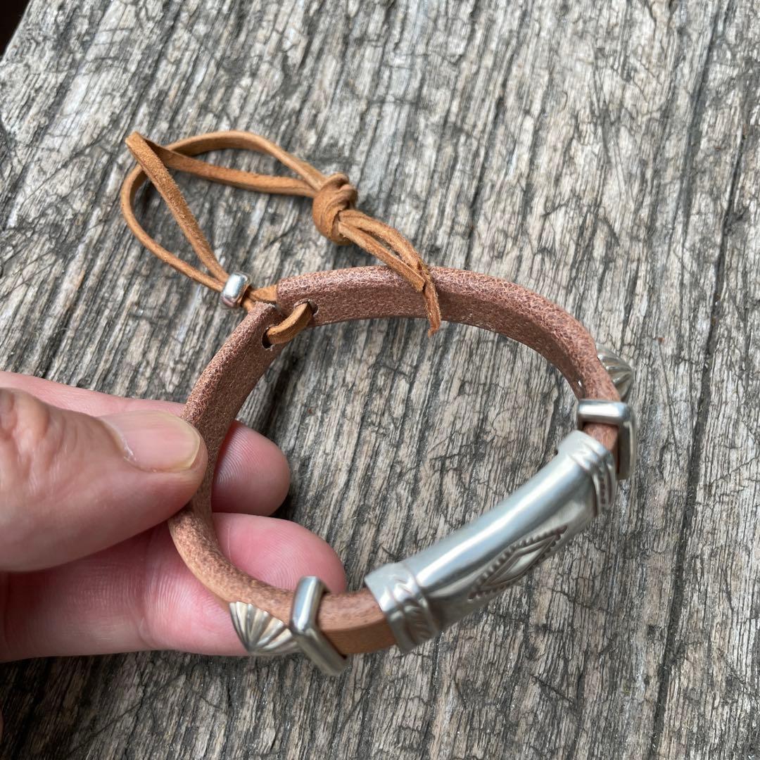 サドル レザー ブレスレット バングル カン ハンドメイド ノーブランド