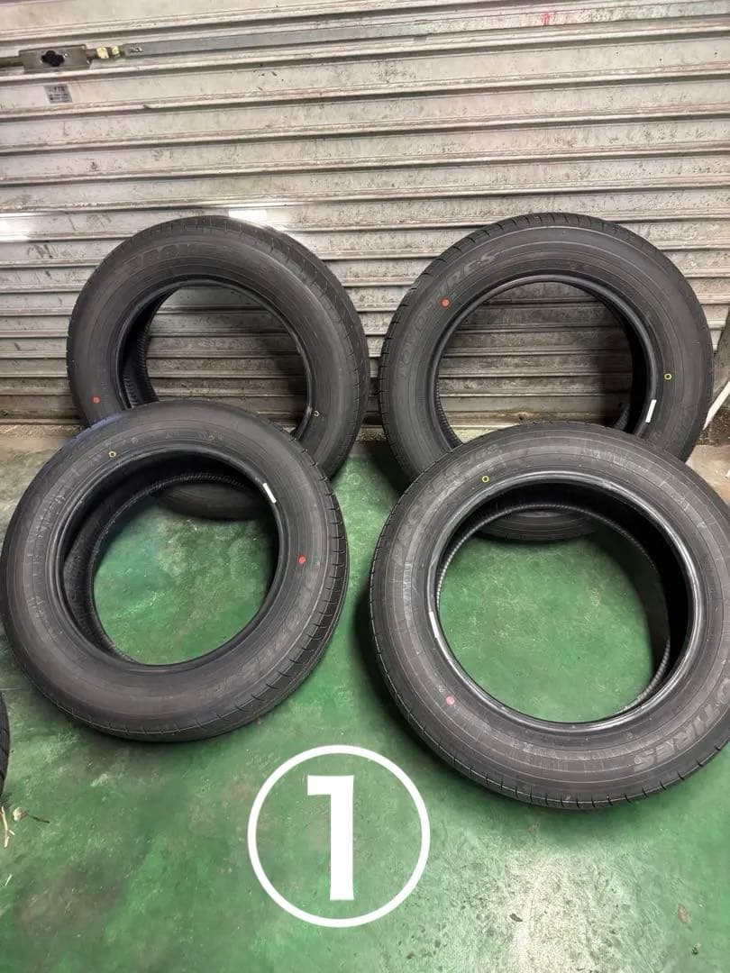 新車外しTOYO PROXES J68 205/60R16 4本で34000円