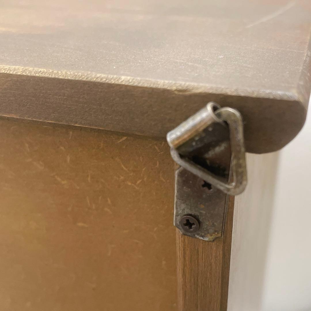 アンティーク調 アーチデザイン 木製シェルフ 壁掛け可 飾り棚　カップラック