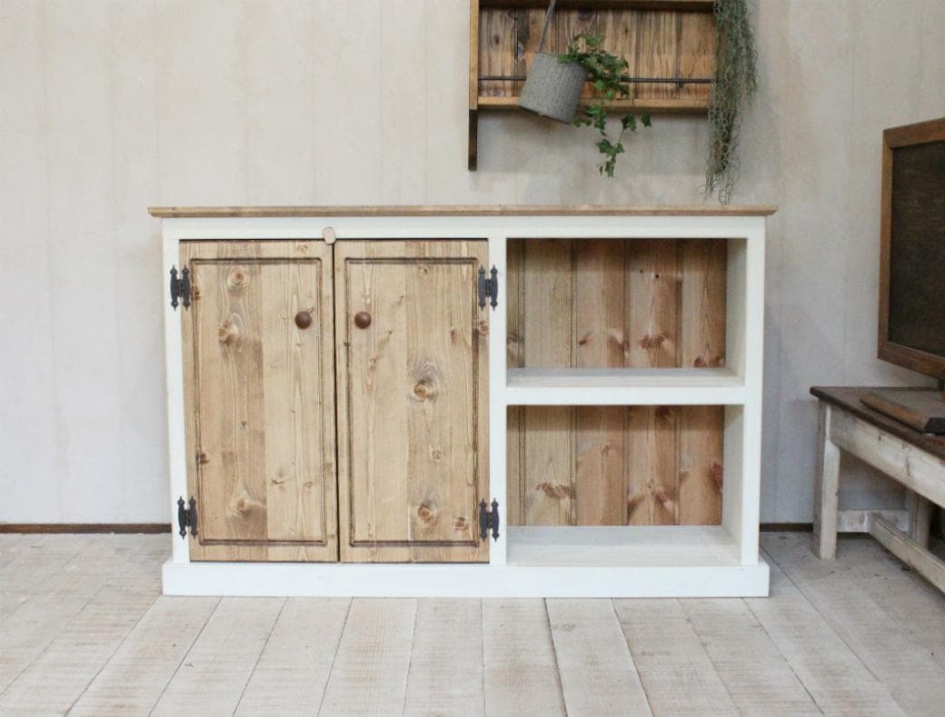 ホワイトシャビー　収納ラック　ローボード　キッチンラック　アンティークホワイト