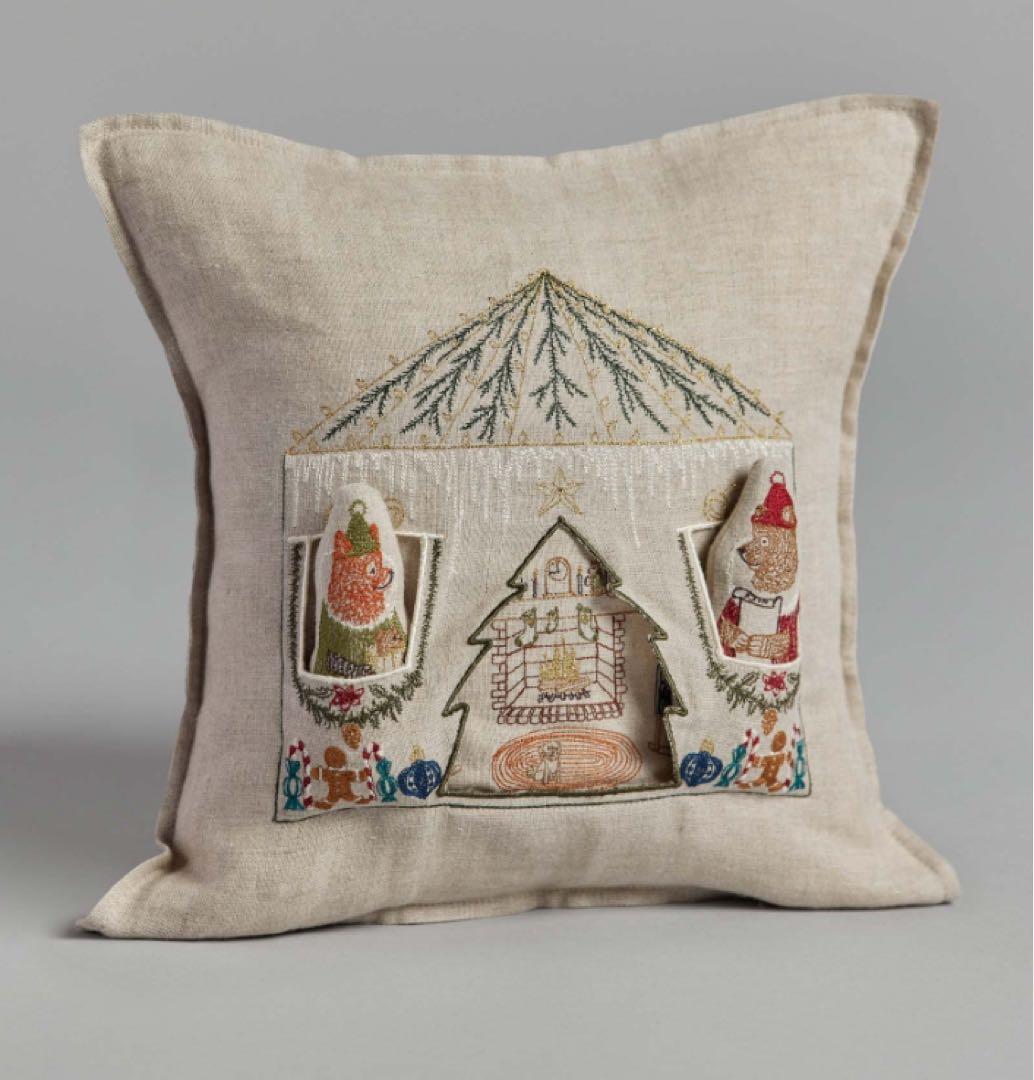 新品　コーラルアンドタスク　ポケット クッションカバー