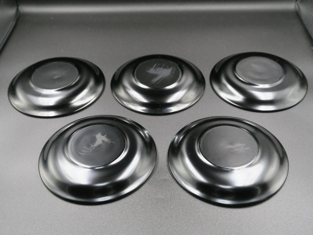 【輪島塗】沈赤牡丹彫 塩安謹製 二段重箱 茶托 銘々皿 五客揃まとめて 共箱