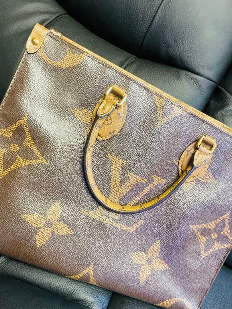LOUIS VUITTON ルイヴィトン オンザゴーモノグラム MM