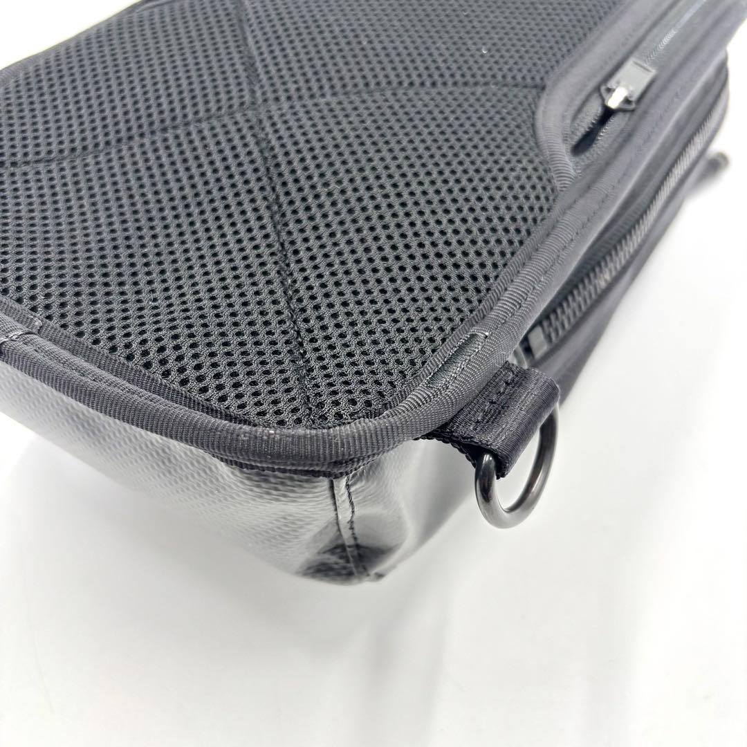 【極美品】 PORTER ポーター ヒート スリング ボディバッグ ブラック 黒