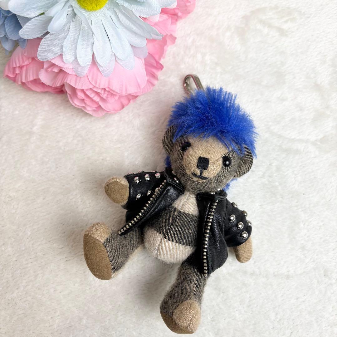 【未使用級✨/希少】バーバリー トーマスベア キーホルダー パンク レザー