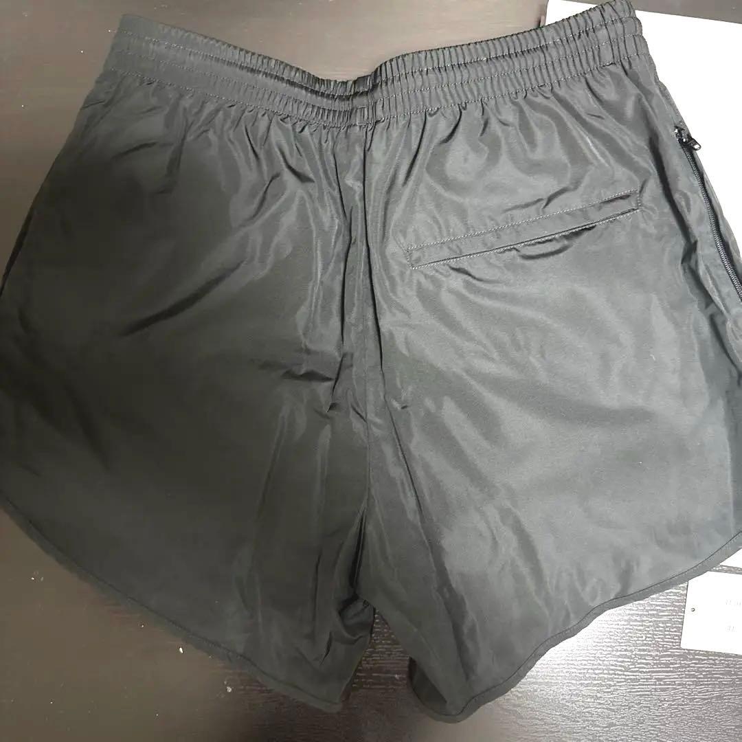 バレンシアガ　スイムパンツ　XSサイズ　ブラック　BALENCIAGA ショート