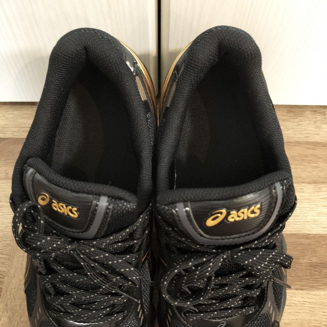 靴 asics GEL-KINETIC FLUENT Black/Black