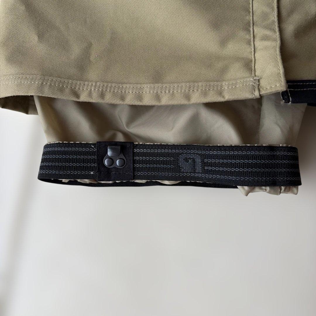 バートン　スノーボードウェア上下（上S、下Mサイズ）