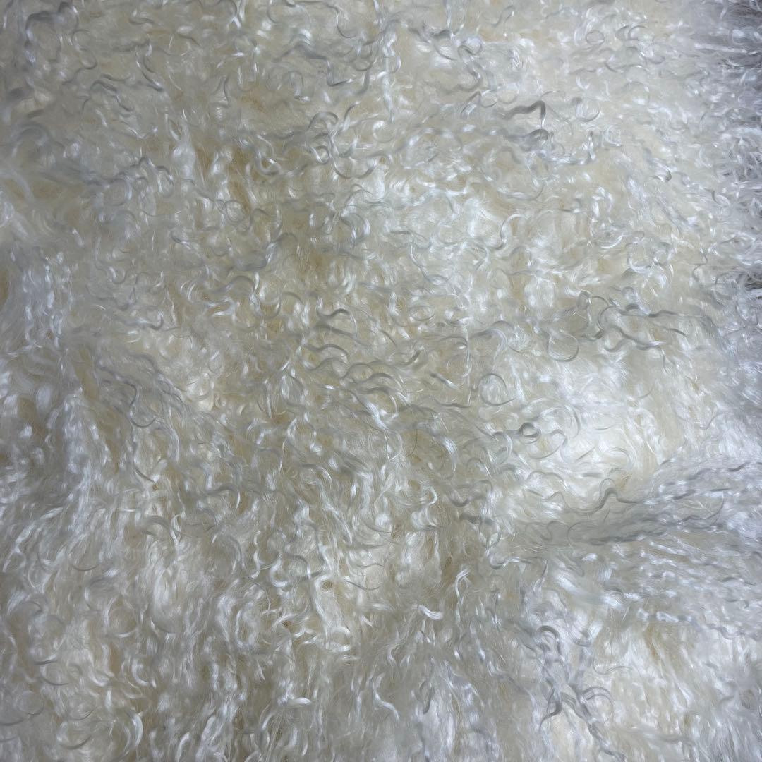 【美品】ファー毛皮、クッションカバーオフホワイト￼ 2枚組み