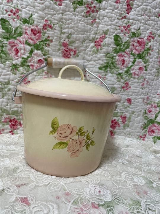 イマン　imane ダイアナローズ　フタ付きミニバケツ　ホーロー　小物入れ　薔薇