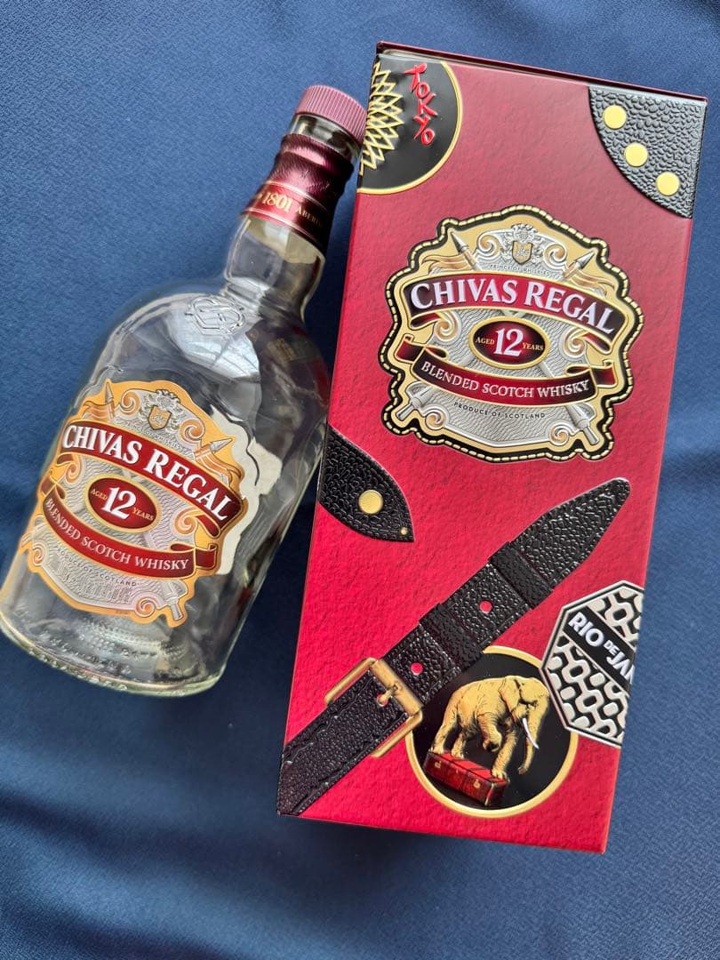 シーバスリーガル12年 グローブ・トロッター TIN缶限定パッケージ