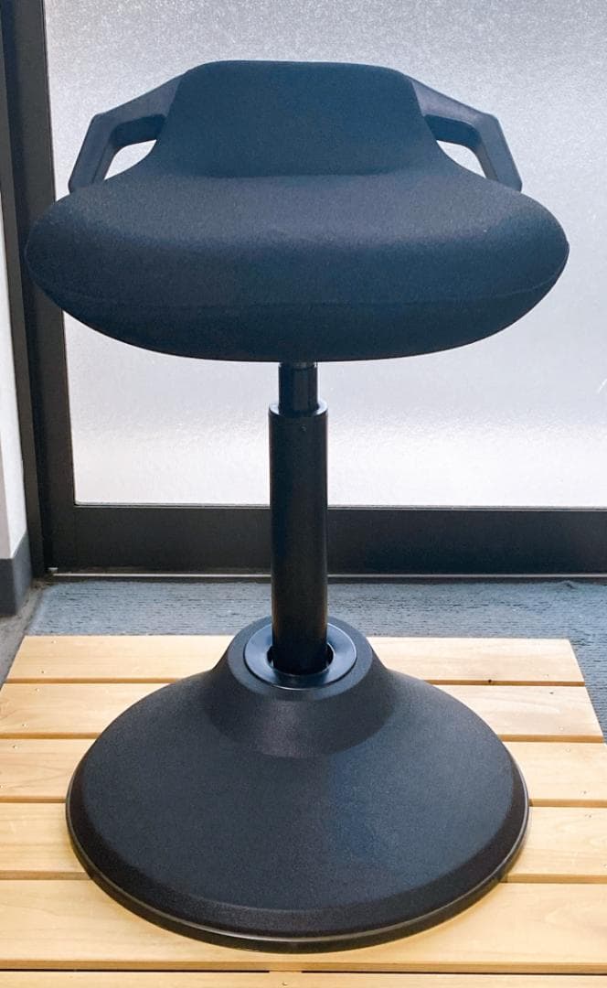 SONGMICS バランスチェア デスクチェア ブラック 高さ調節可能