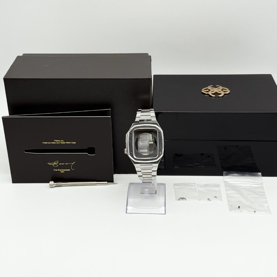 O8828 ゴールデンコンセプト ウォッチケース EV-44 シルバー