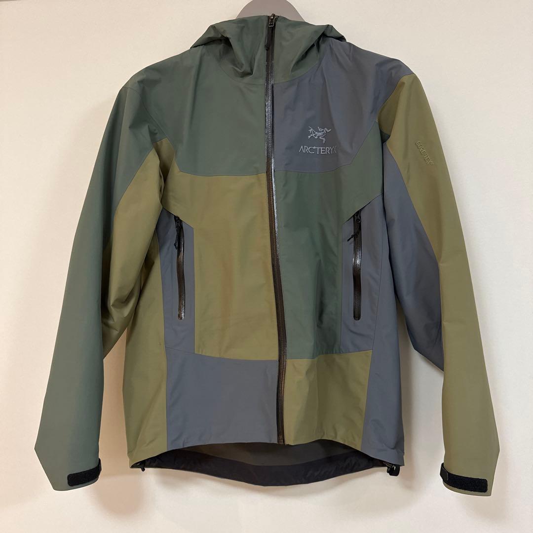 ARC’TERYX × BEAMS 別注 Beta SL Jacket