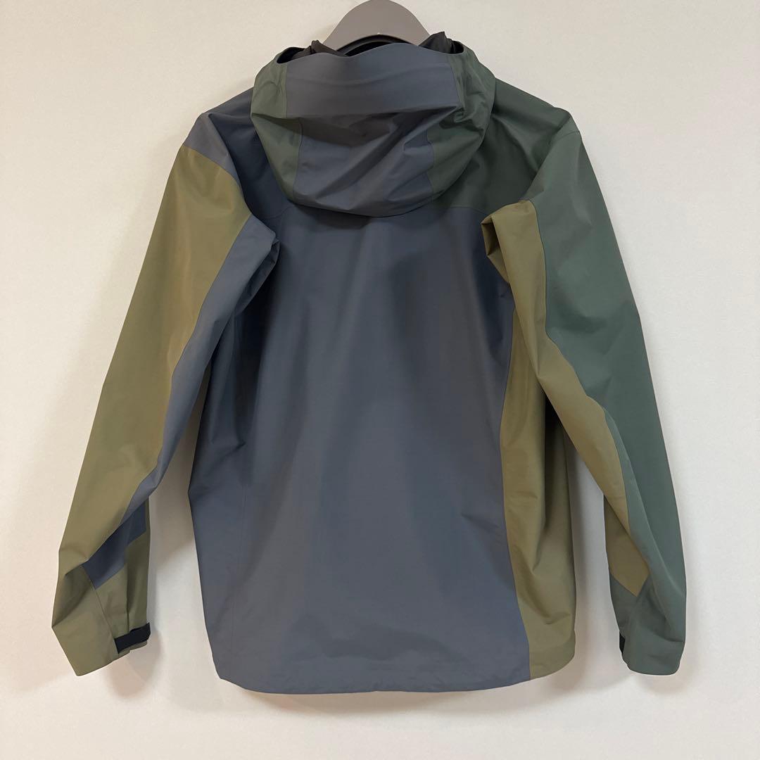 ARC’TERYX × BEAMS 別注 Beta SL Jacket