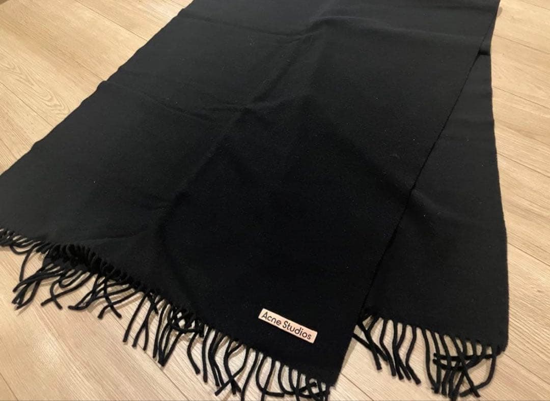 Acune Studios アクネ ウールマフラー 大判 ピンクロゴ　ブラック