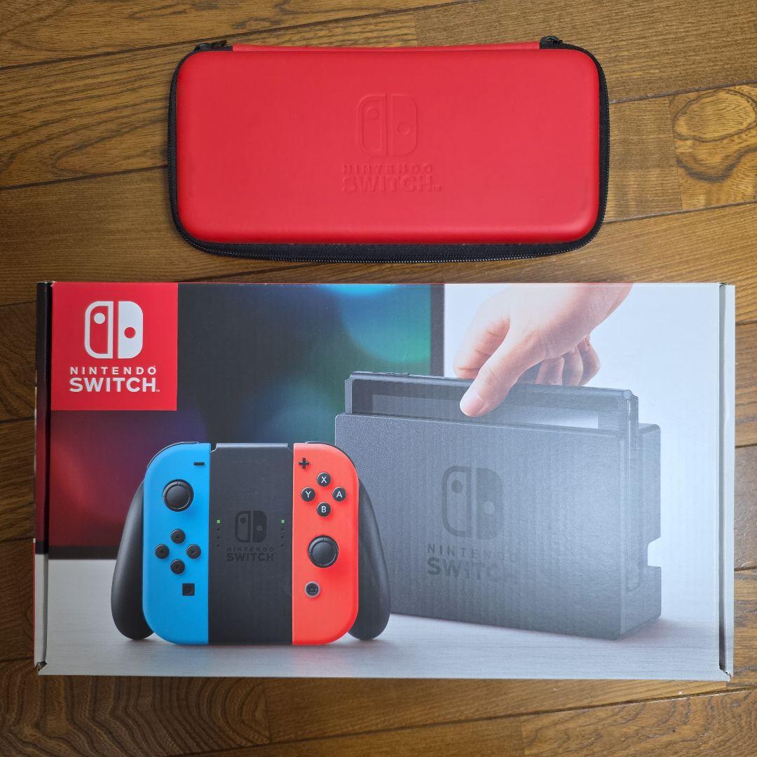 Nintendo Switch 本体　(ハードケース付き)