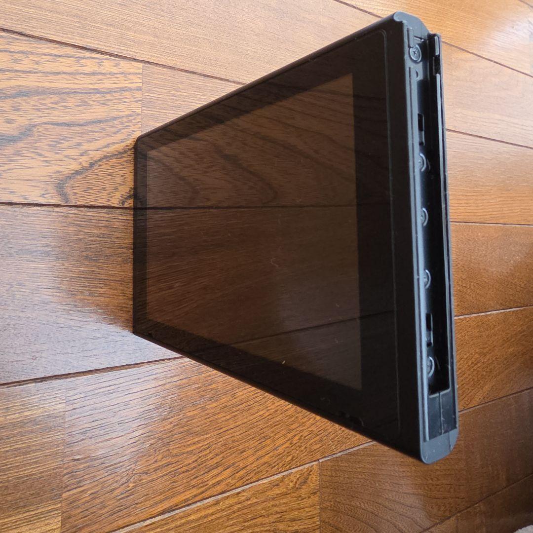 Nintendo Switch 本体　(ハードケース付き)