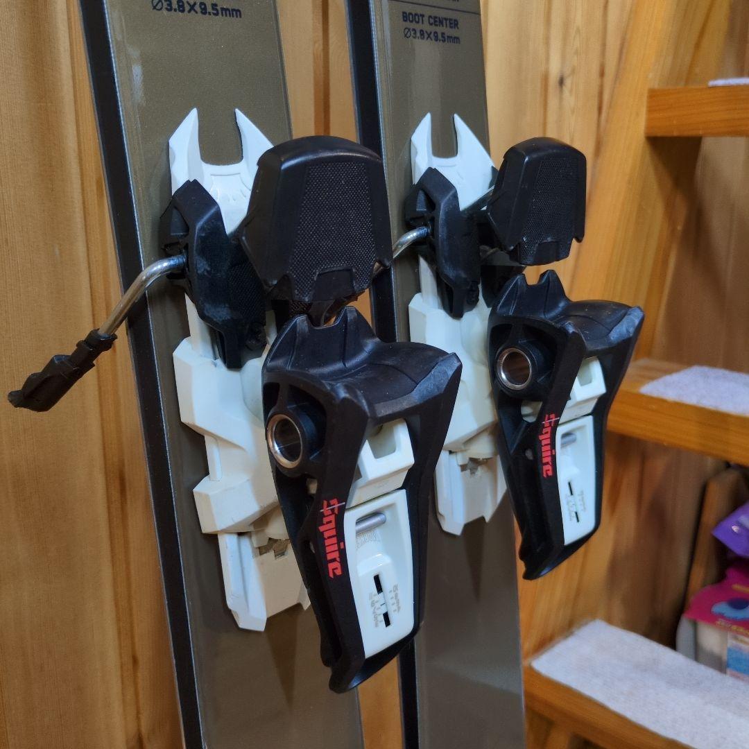 スキー板 Vector glide オムニー マーカースクワイヤー付き