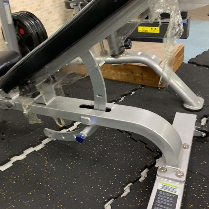 アジャストベンチ