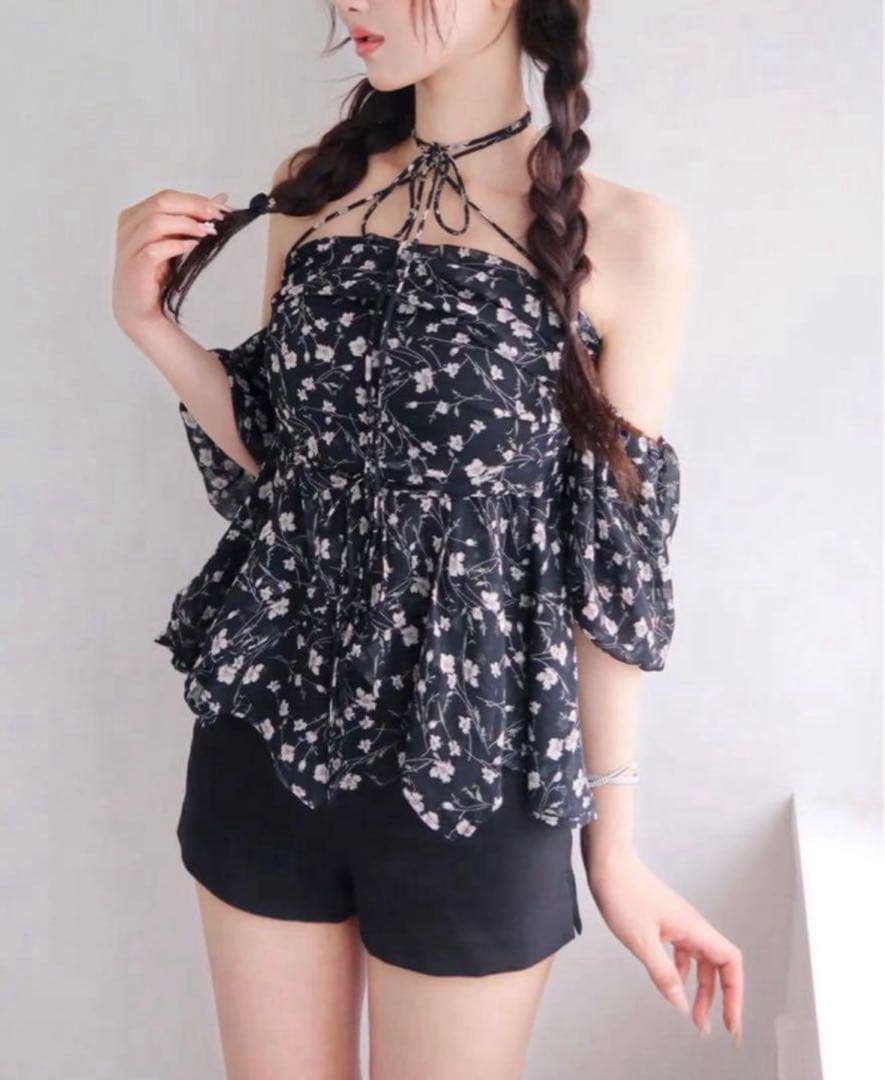 【美品】yilon Joli flower blouse black