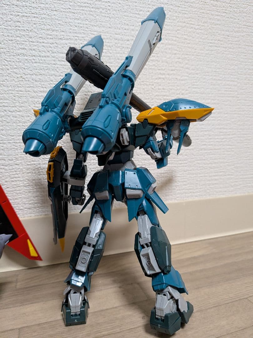 1/100 フルメカニクス　カラミティ・レイダー・フォビドゥン　完成品３体セット