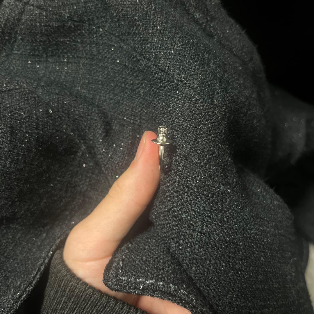 MAN VERA シングルフープピアスVivienne Westwood