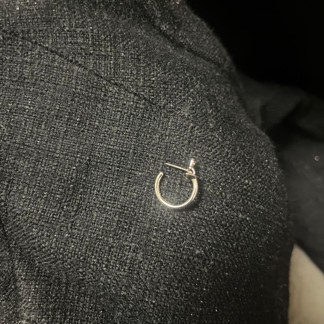 MAN VERA シングルフープピアスVivienne Westwood