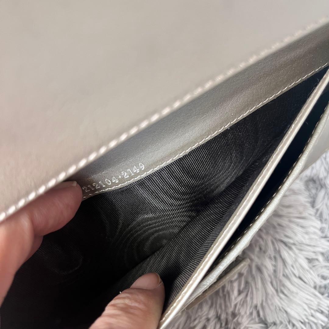 美品✨GUCCI インプリメ　GG柄　メタリックシルバー　グレー　メンズ　長財布
