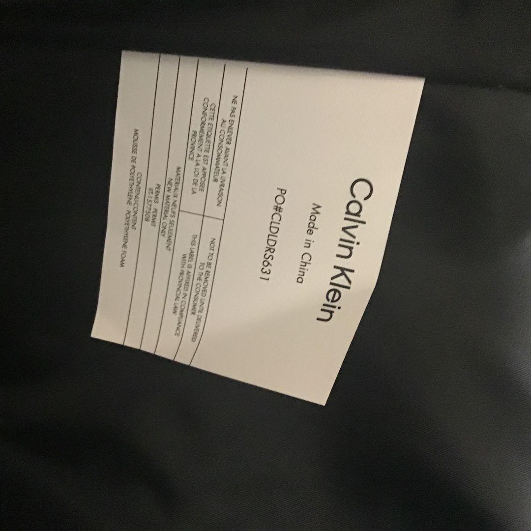  スーツケース　　海外限定　カルバンクライン　ブルー系