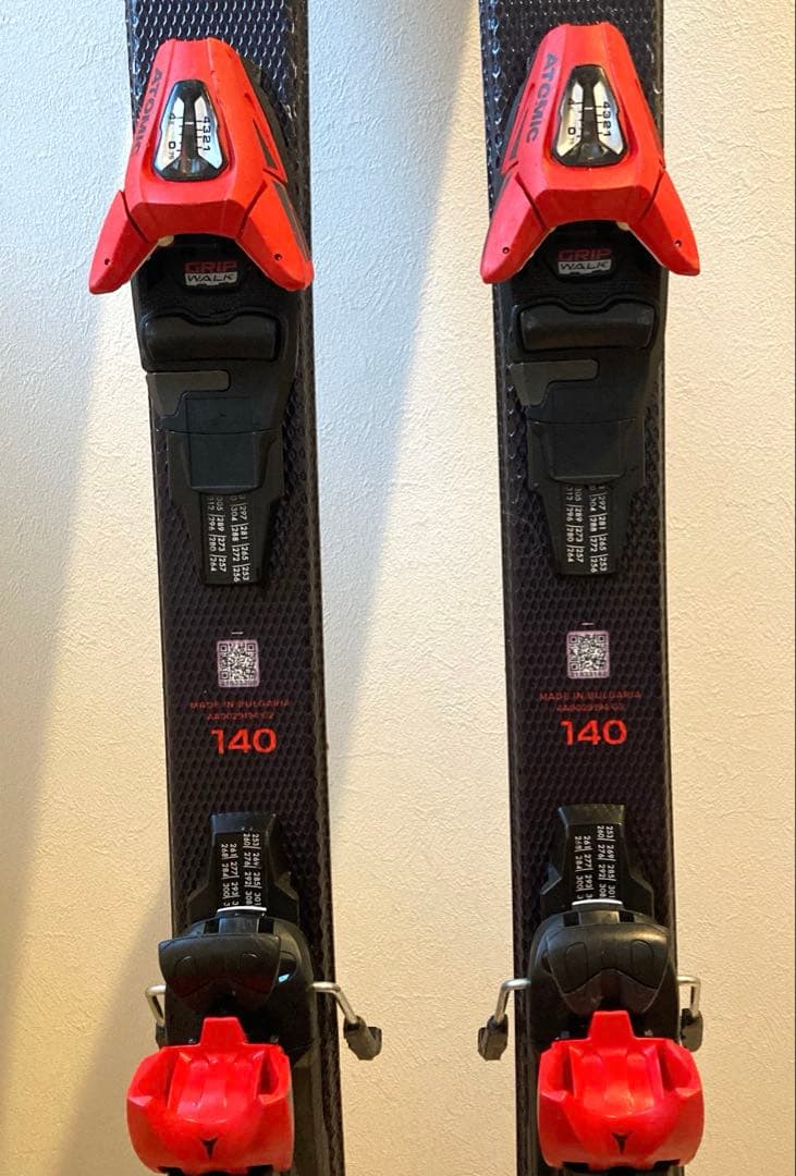 ATOMIC スキー板　140