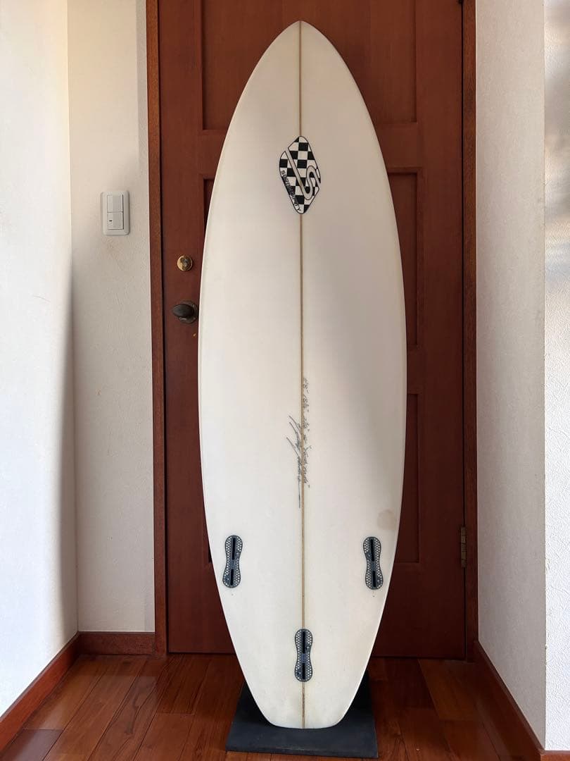 Seren Dipity surfboard　中古サーフボード　ショートボード