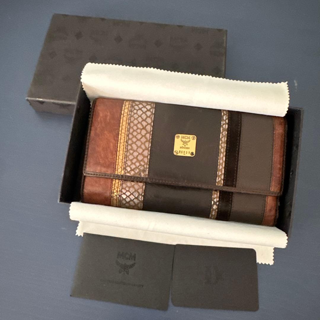 レア！！MCM レザー長財布 R6039 ブラウン