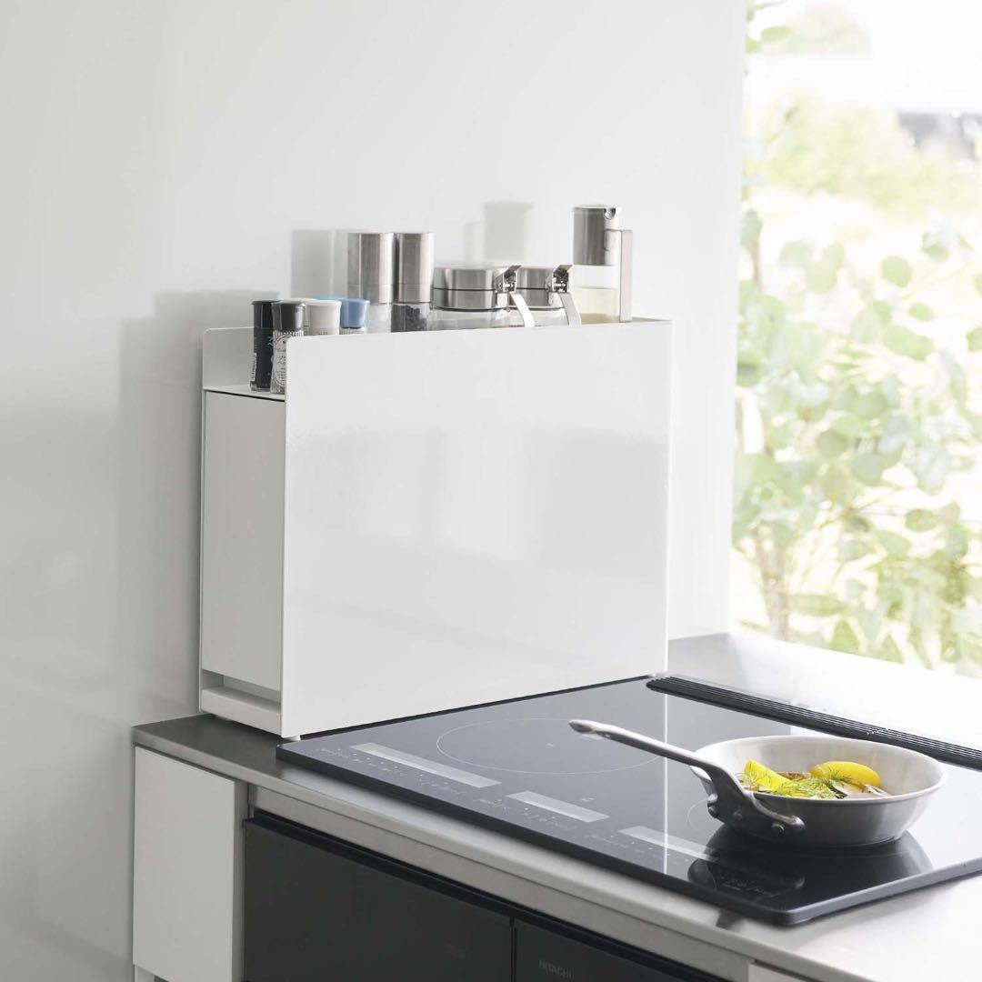 山崎実業　タワー コンロ横に調味料を すっきり収納隠せる調味料ラック